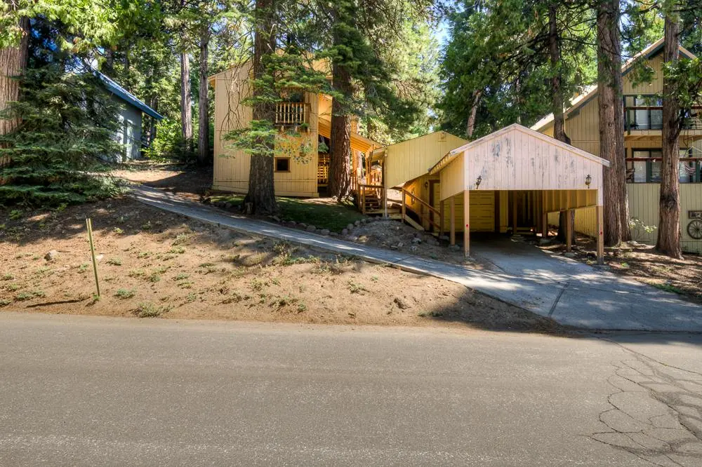 40887 Cold Springs Ln, Shaver Lake, CA 93664